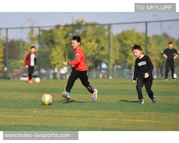 摩耶足球的崛起与发展探索如何推动地方足球文化的传承与创新